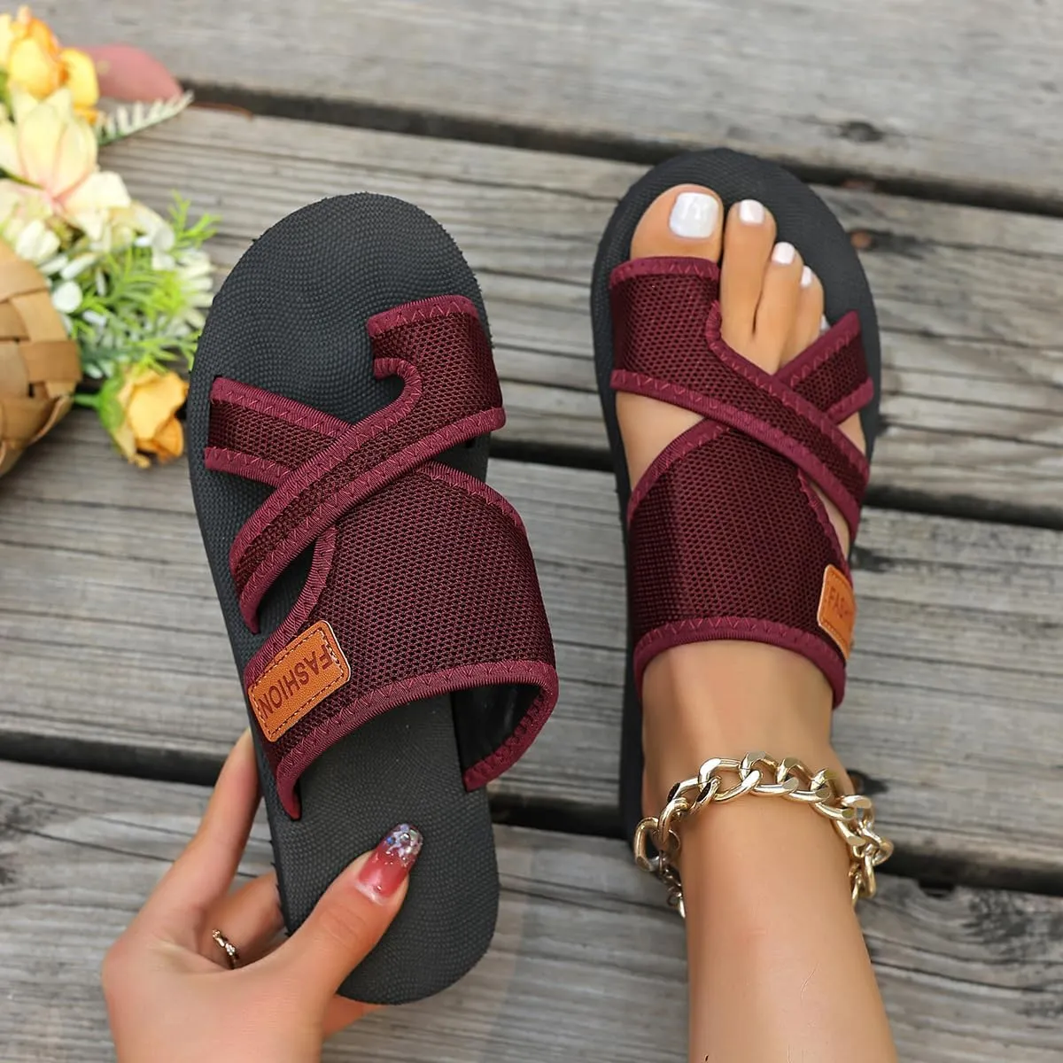 2025 Women's Hollow Mesh Slide Sandals,Comfortable Breathable Mesh Sandals for Women,Orthopedic Summer Flats Beach Slippers