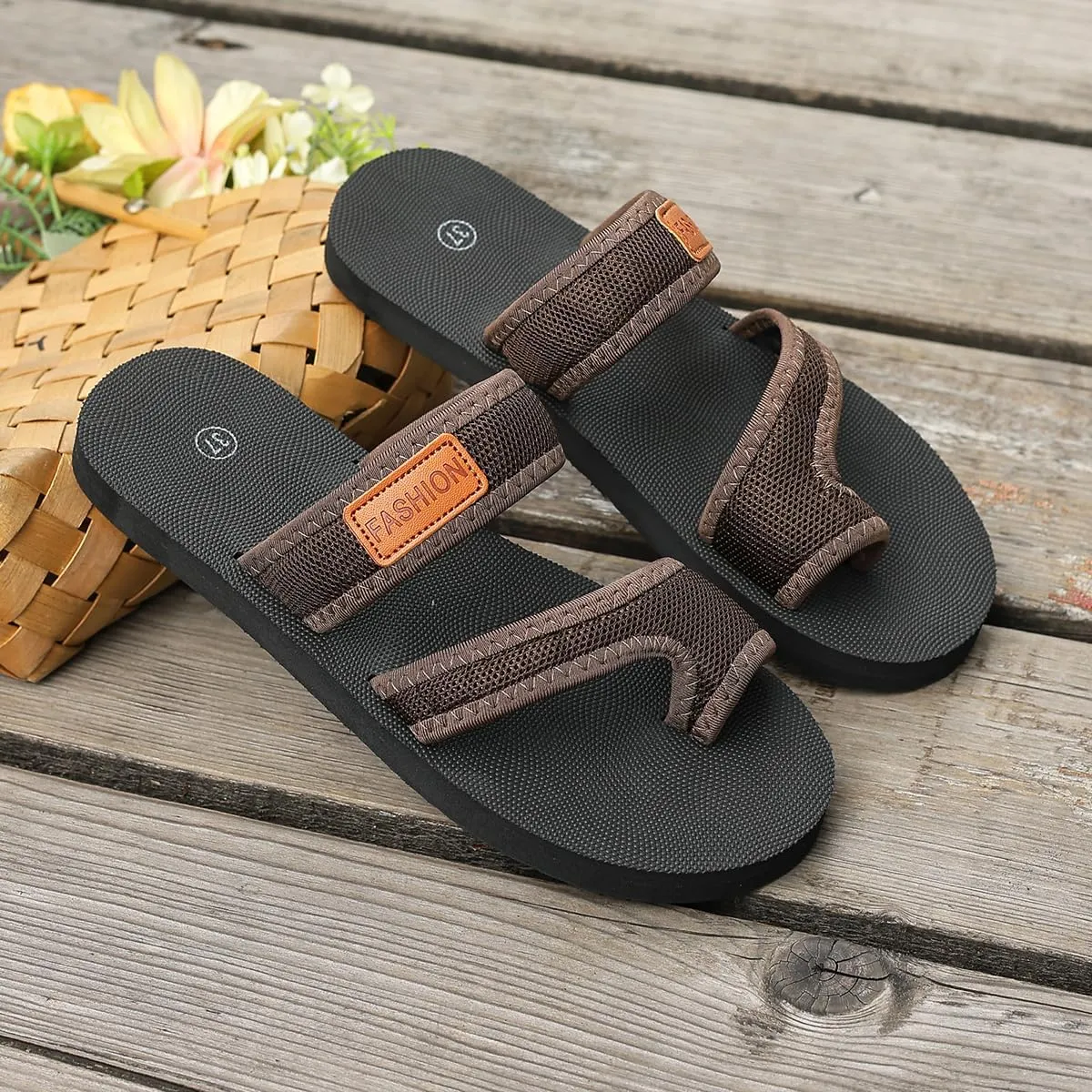 2025 Women's Hollow Mesh Slide Sandals,Comfortable Breathable Mesh Sandals for Women,Orthopedic Summer Flats Beach Slippers