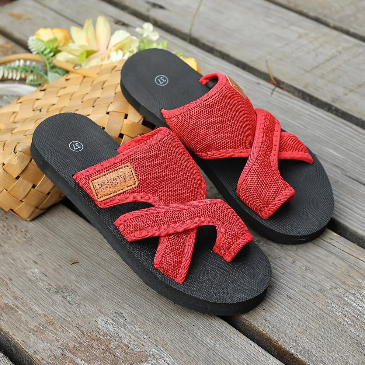 2025 Women's Hollow Mesh Slide Sandals,Comfortable Breathable Mesh Sandals for Women,Orthopedic Summer Flats Beach Slippers