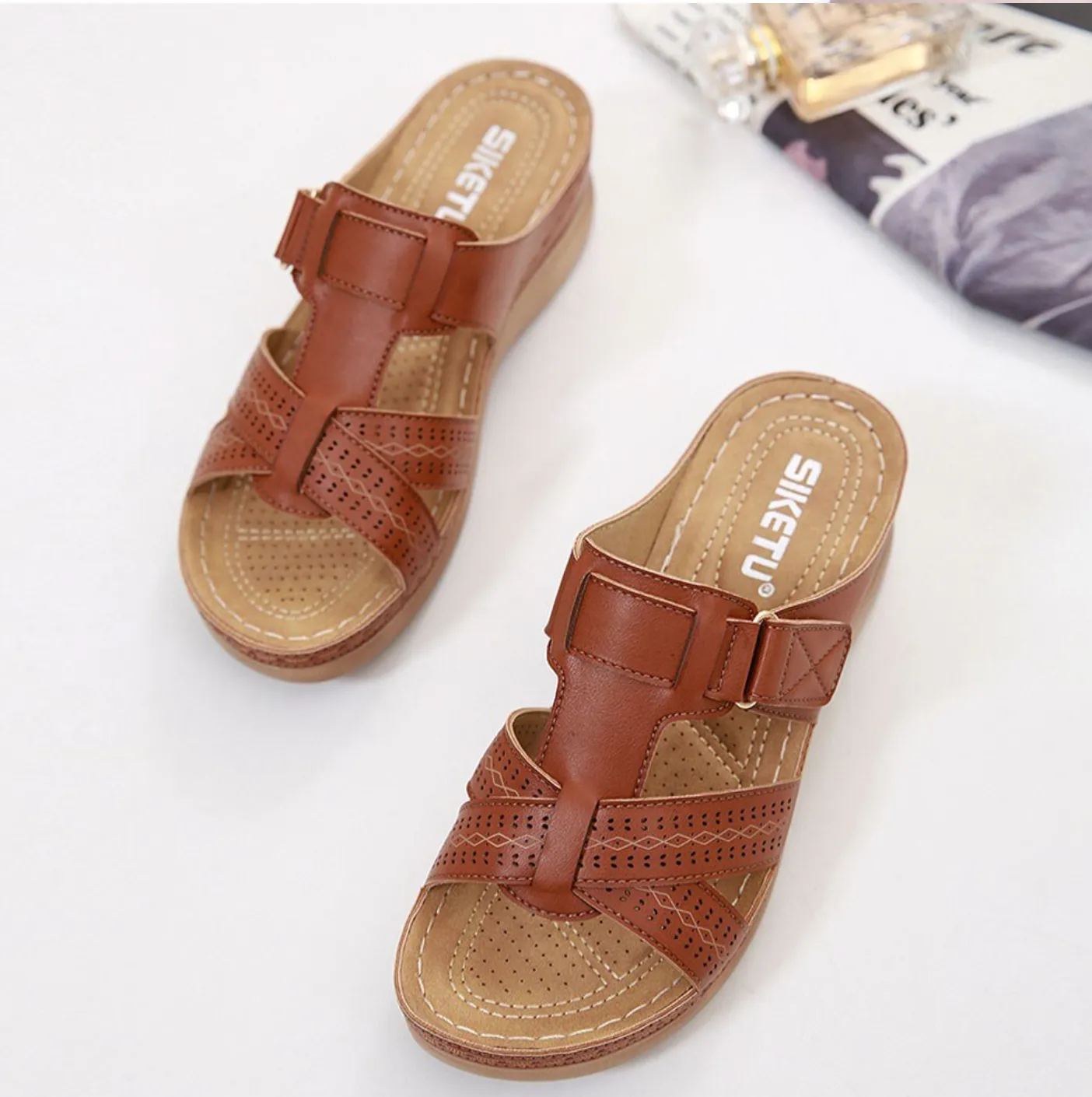 Adjustable Leather Slide Sandals for Women – Stylish, Comfortable, and Versatile