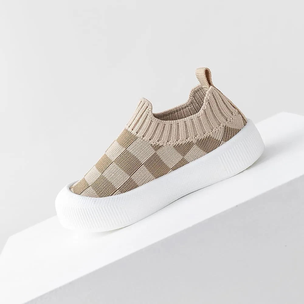 Baby Shoes,Infant Girls Boys First Walking Shoes，Unisex Toddler Lightweight Non Slip Soft Sole Sneakers.