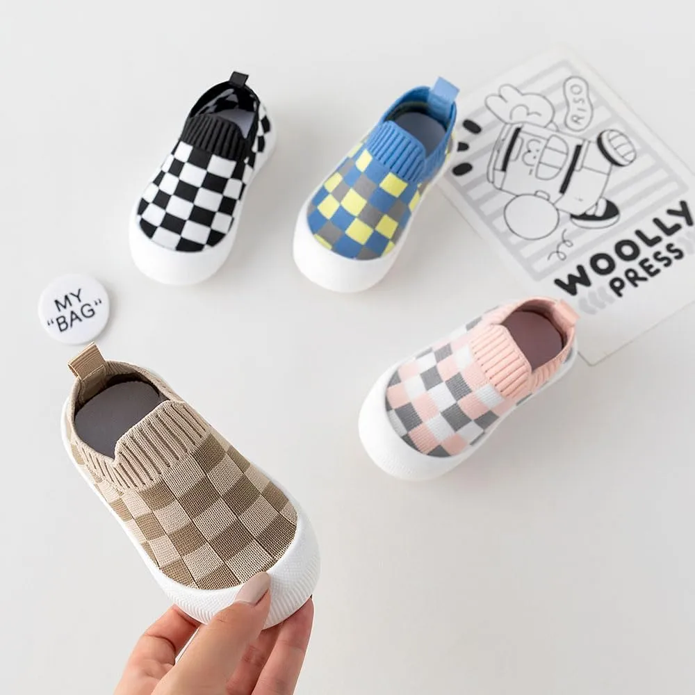 Baby Shoes,Infant Girls Boys First Walking Shoes，Unisex Toddler Lightweight Non Slip Soft Sole Sneakers.