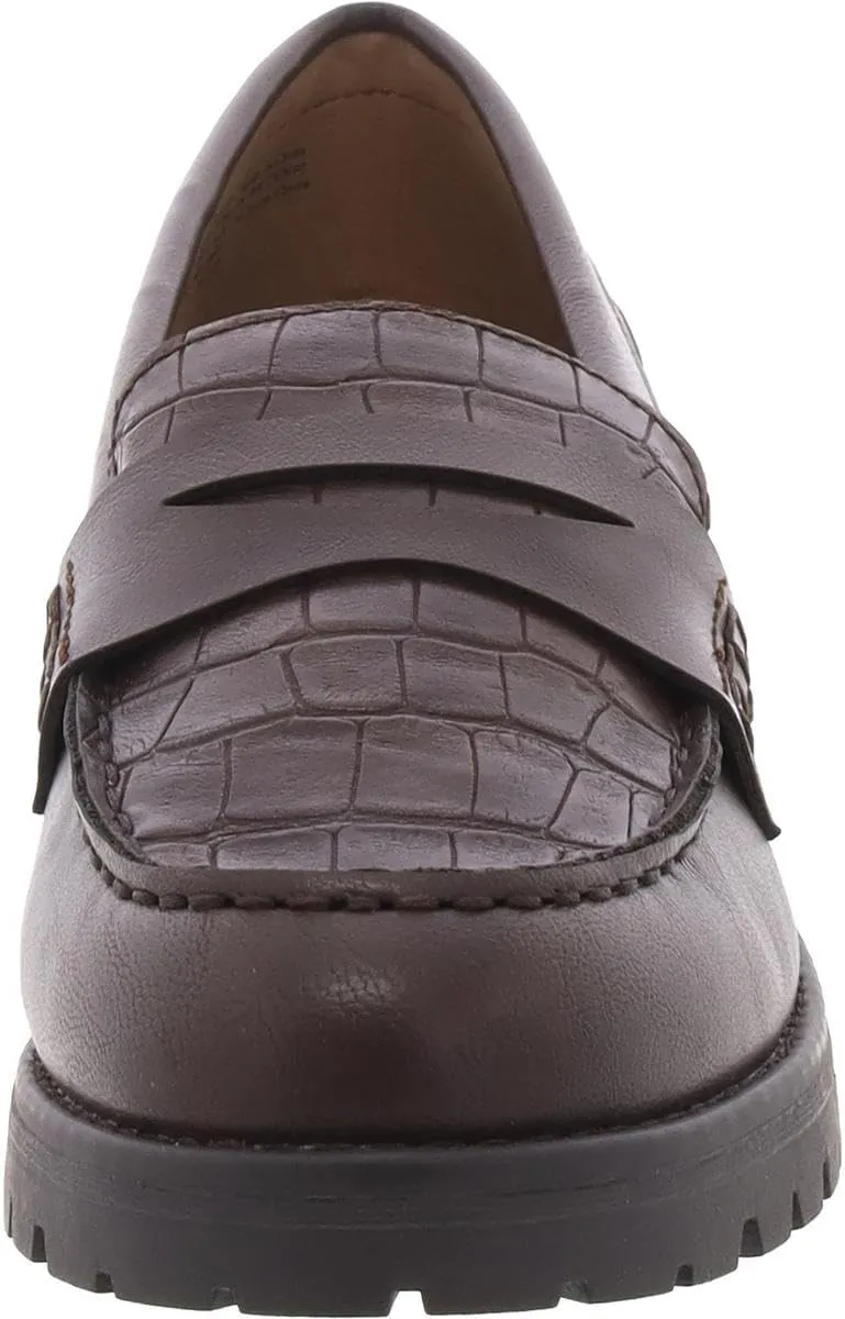 BC Women's Roulette Loafer Flat