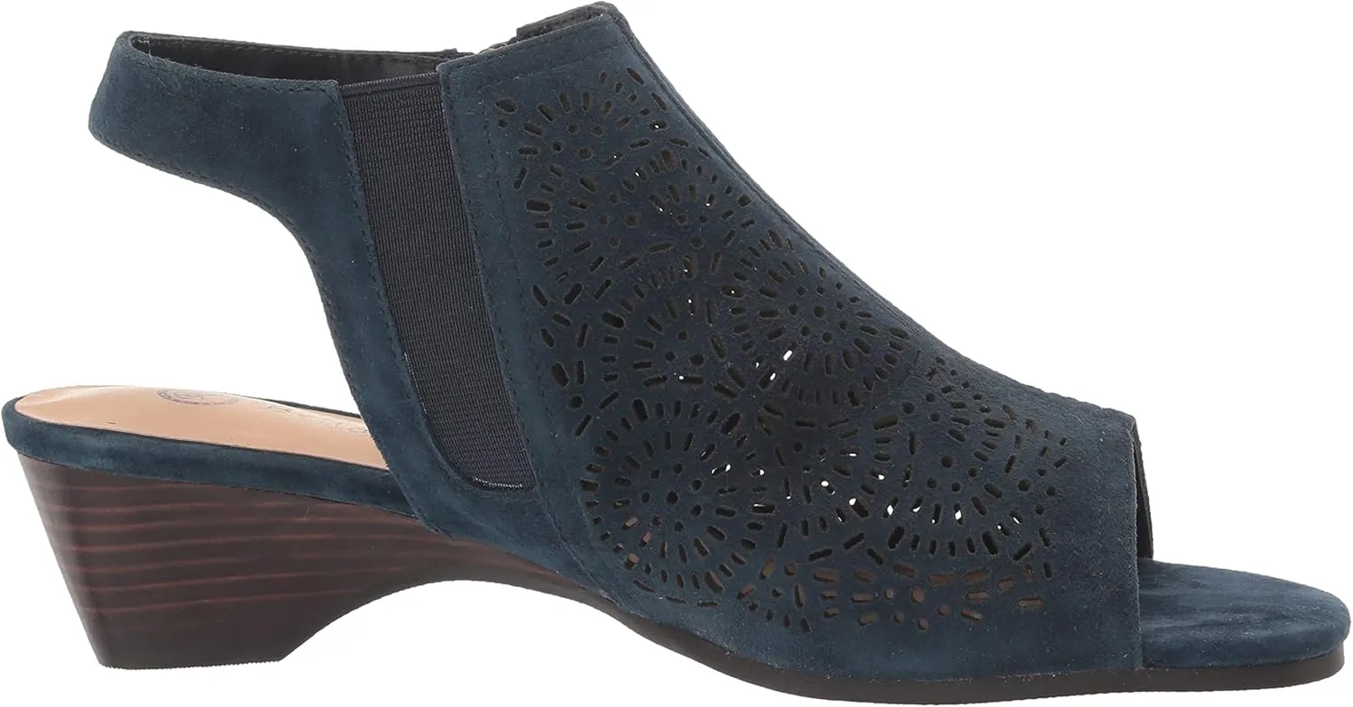 Bella Vita Women's Amiyah Wedge Sandal