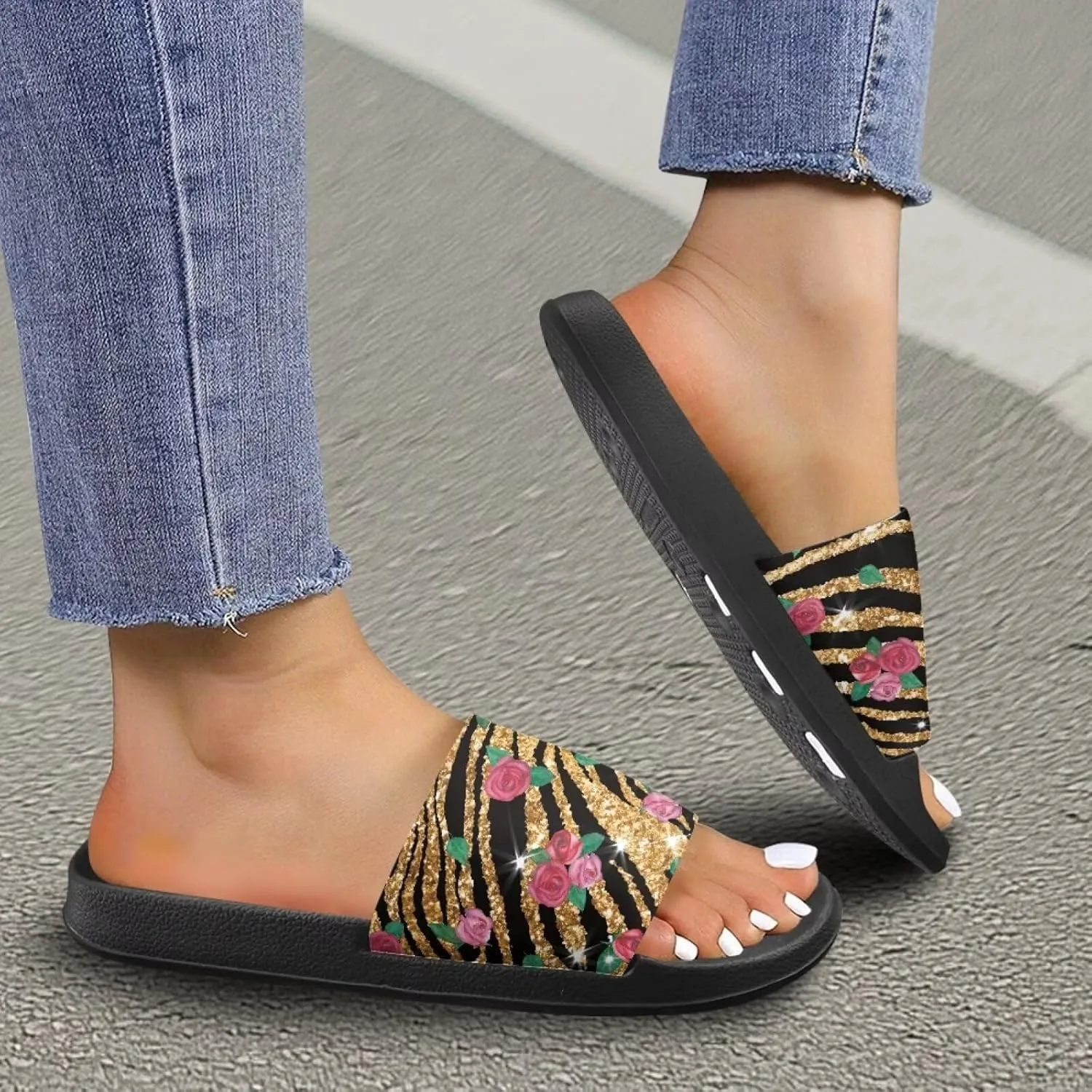 Binienty Women's Wide Slide Sandals Trendy Beach Flip Flops Lightweight Flat Slide Sandals for Daily Walks,Poolside,Water Park