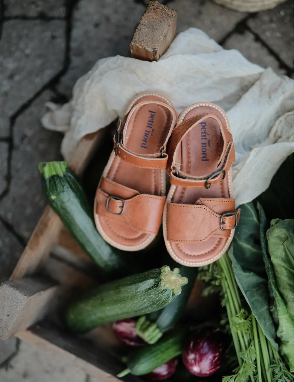 Buckle Sandal - Cognac