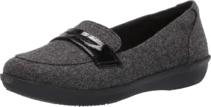 Clarks Women's Ayla Form Loafer
