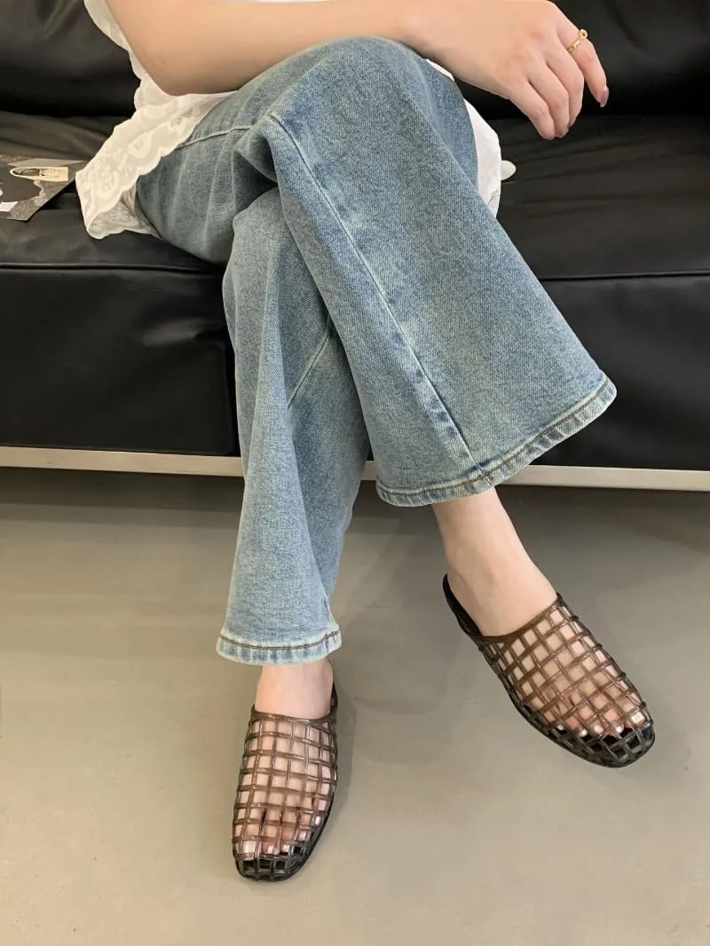 Clear Jelly Shoes for Women Slip on Clear Hollow Closed Toe Flat Sandals Beach Jellies Slippers Summer Slide Shoesv