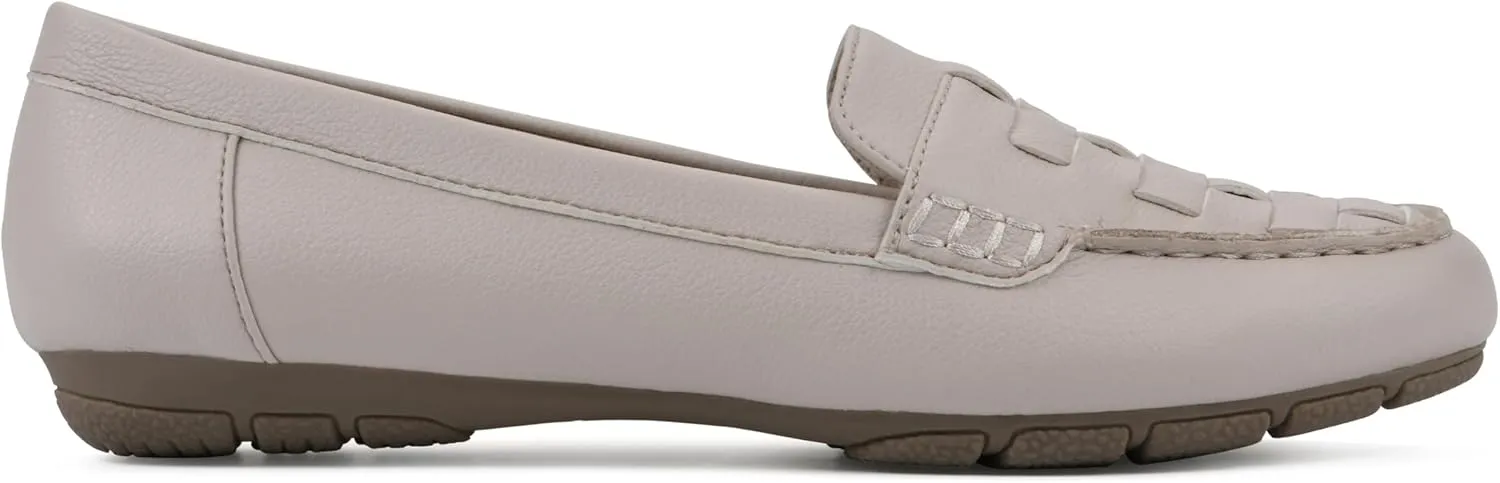 CLIFFS BY WHITE MOUNTAIN Women's Giver Cushioned Loafer Flat