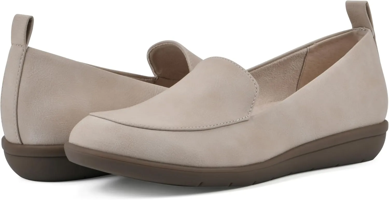 CLIFFS BY WHITE MOUNTAIN Women's Twiggy Moccasin Style Loafer Flat