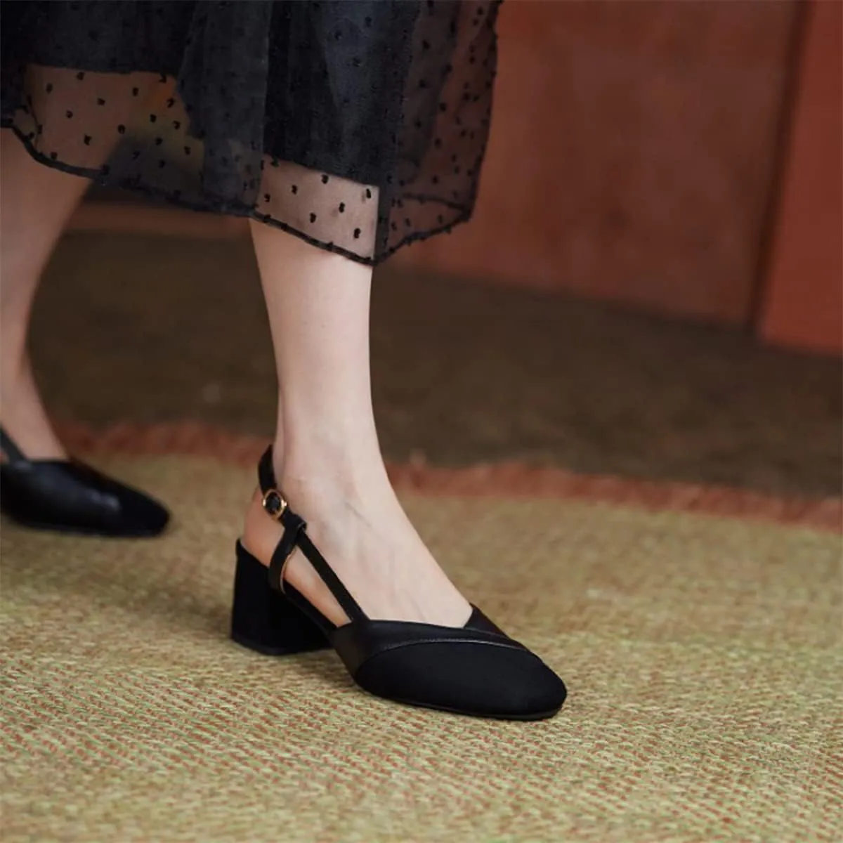CoceMoce Classic Chunky Block Heel Pumps for Women 2 Inch Pointed Closed Toe Slingback Ankle Strap Dress Shoes with Buckle Prom Work Office Dating Church