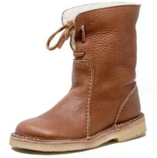 Comfortable flat bottom calf length boots