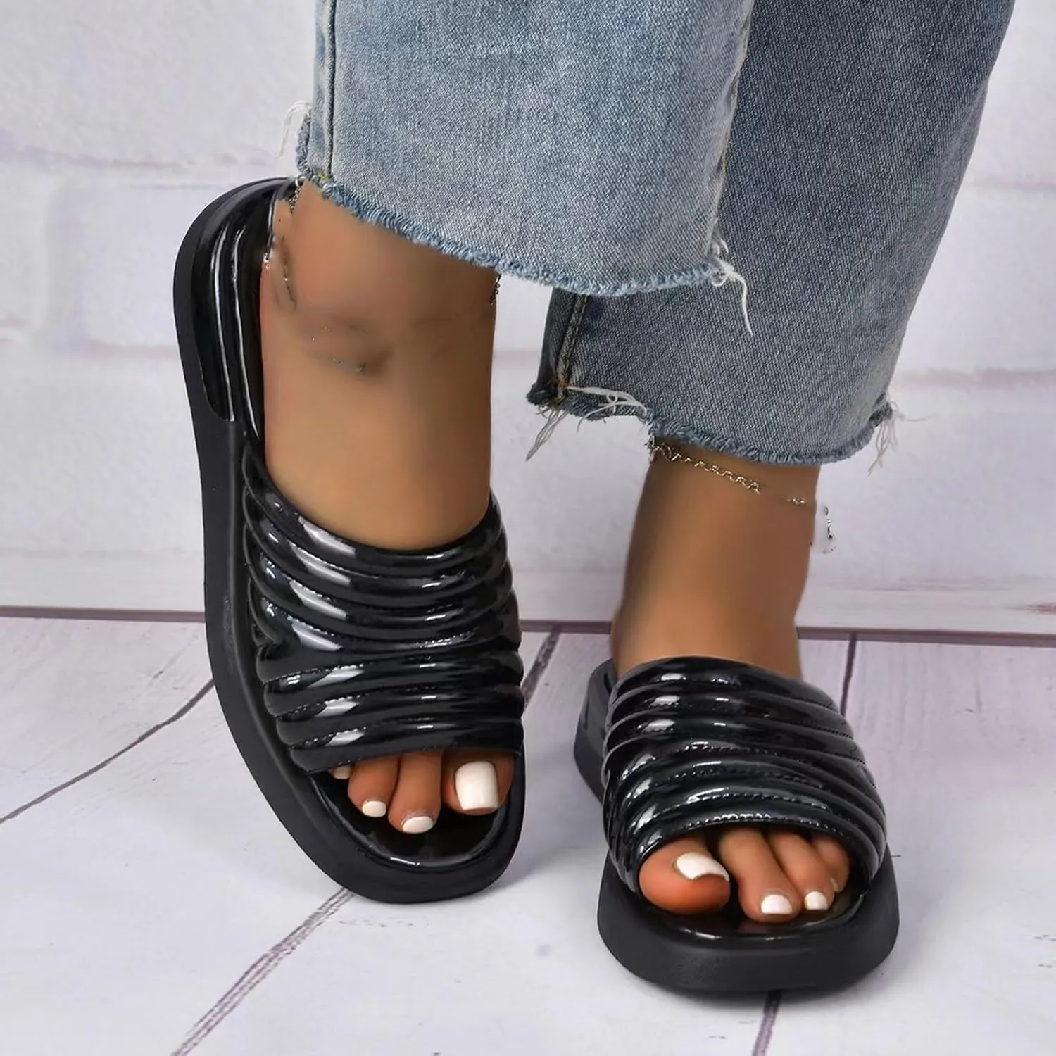 Comfortable Sandals for Women Open Toe Thick Sole Slides Summer Shoes Indoor Outdoor Slippers Beach Slide Sandal