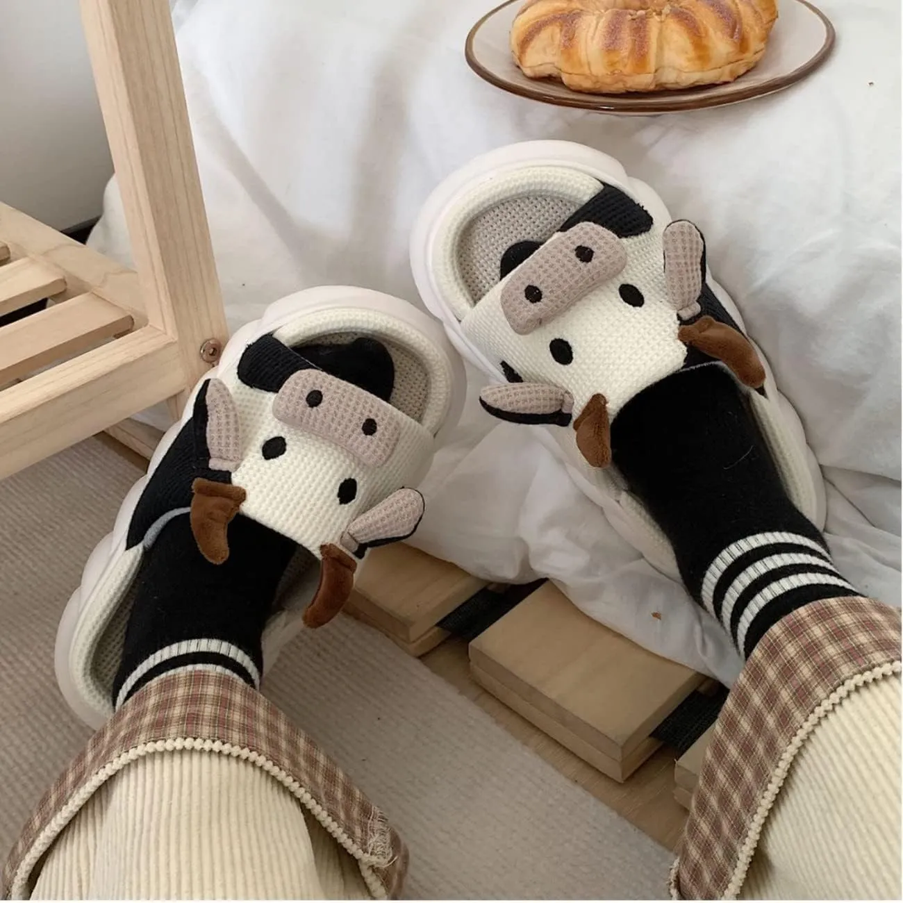 Cow Slippers for Women Men, Cute Cartoon Animal Slippers, Fuzzy/Linen Kawaii House Slippers, Winter/Summer Cow Slides for Indoor and Outdoor