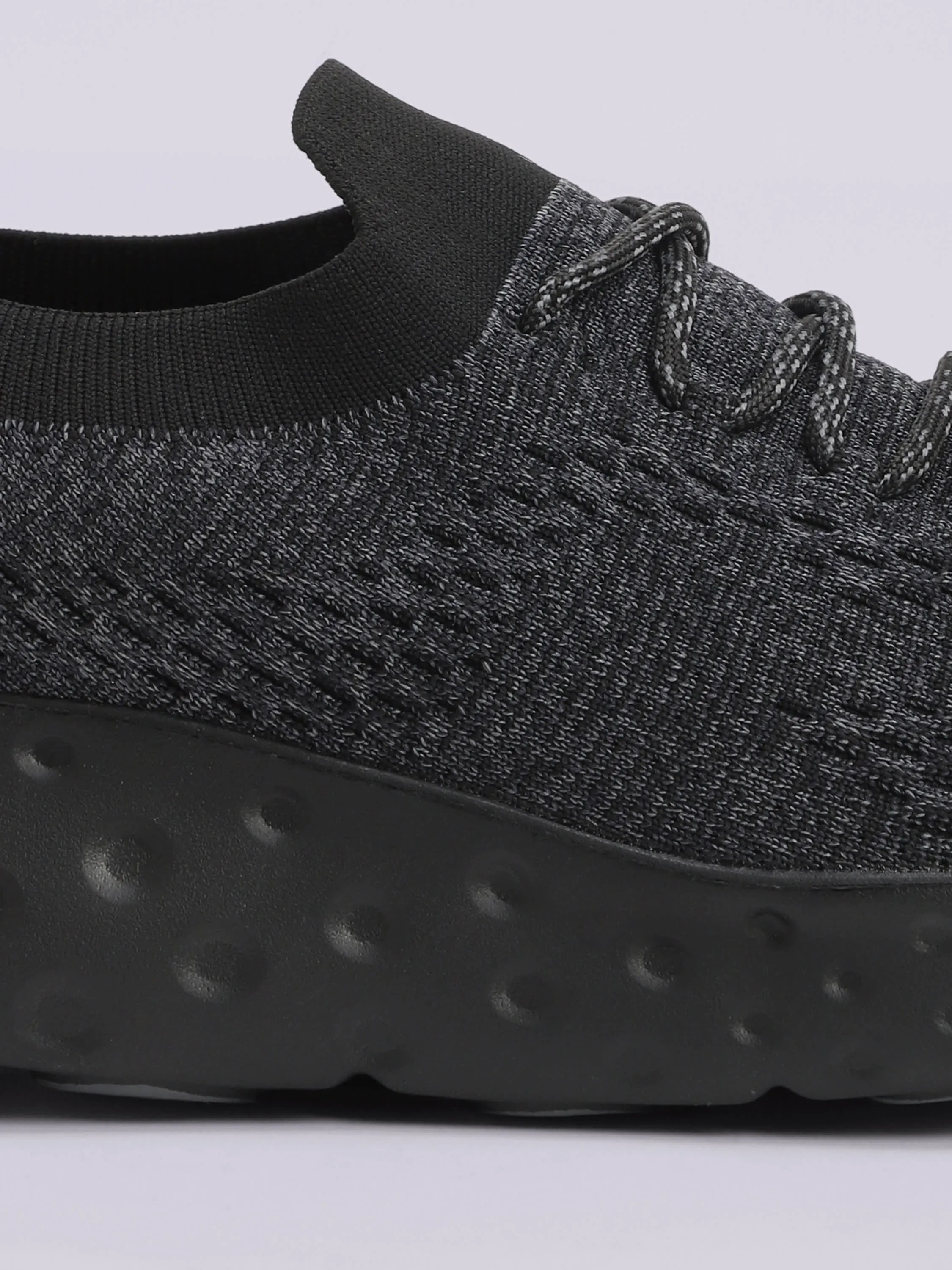 cult EZ  Plush Men's Walking Shoes - Black/Grey