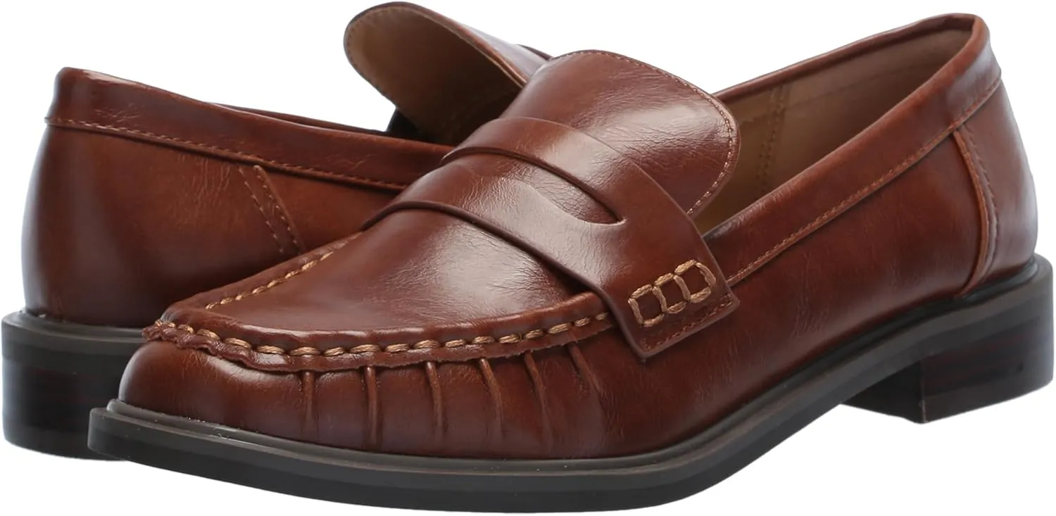 DV Dolce Vita Women's Freyr Loafer