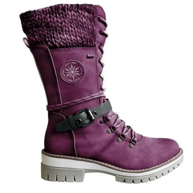 Elegant and detailed supportive Boots