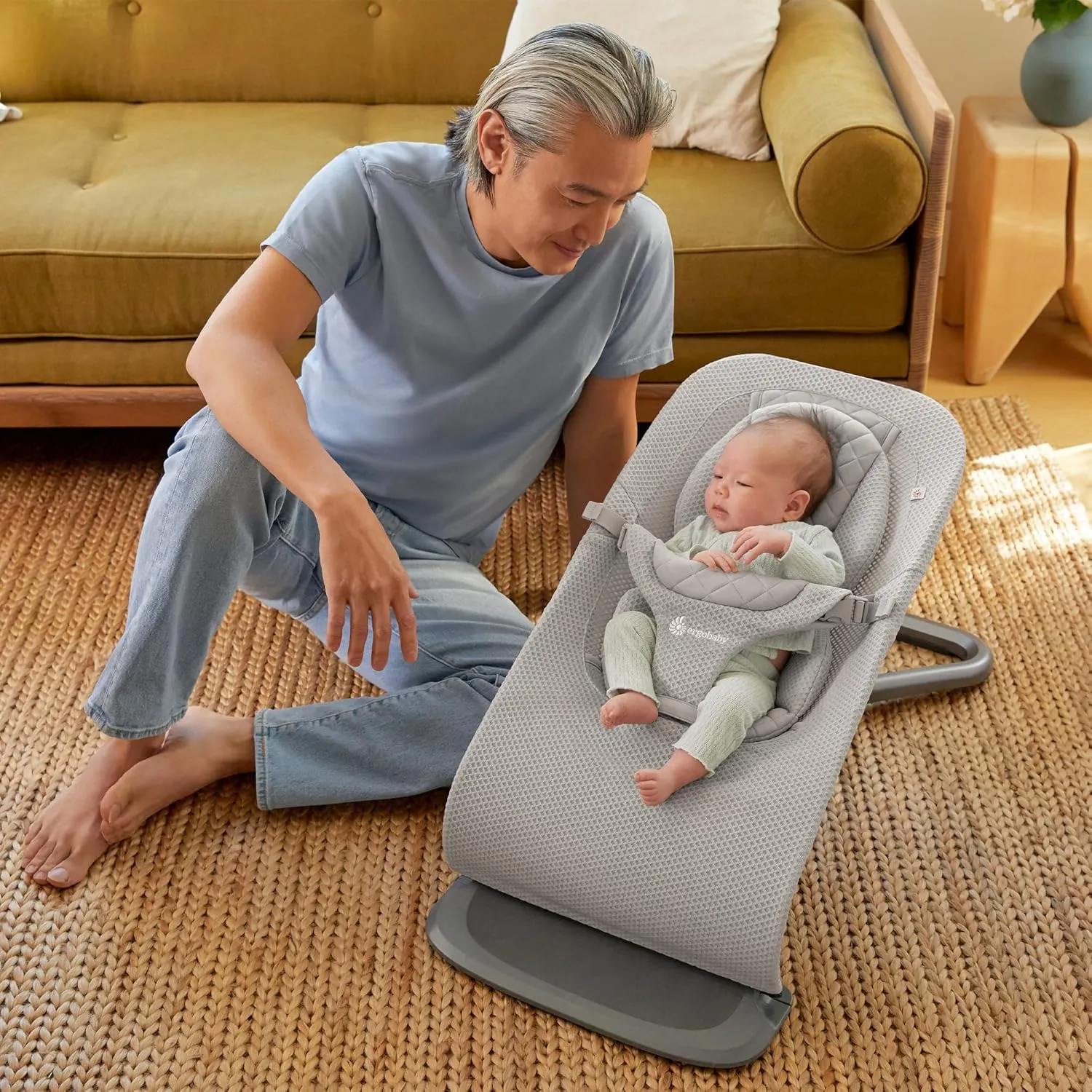 Ergobaby Evolve 3-in-1 Mesh Bouncer, Adjustable Multi Position Baby Bouncer Seat, Fits Newborn to Toddler, Grey Mesh