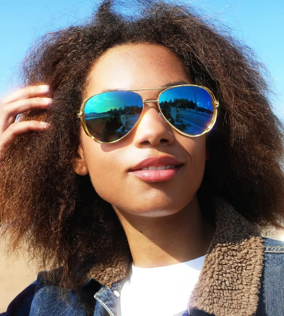 FEISEDY Retro Polarized Pilot Sunglasses for Women 70s Vintage Trendy Shades B4147
