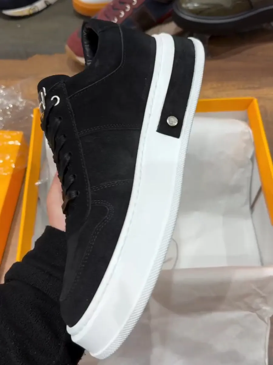 Flat Bottom Comfortable Sneakers