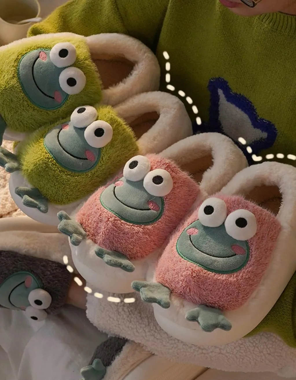 Frog Slippers for Women Cute Animal Slippers for Teen Girls Winter Fuzzy House Slippers (8-8.5, Grey)
