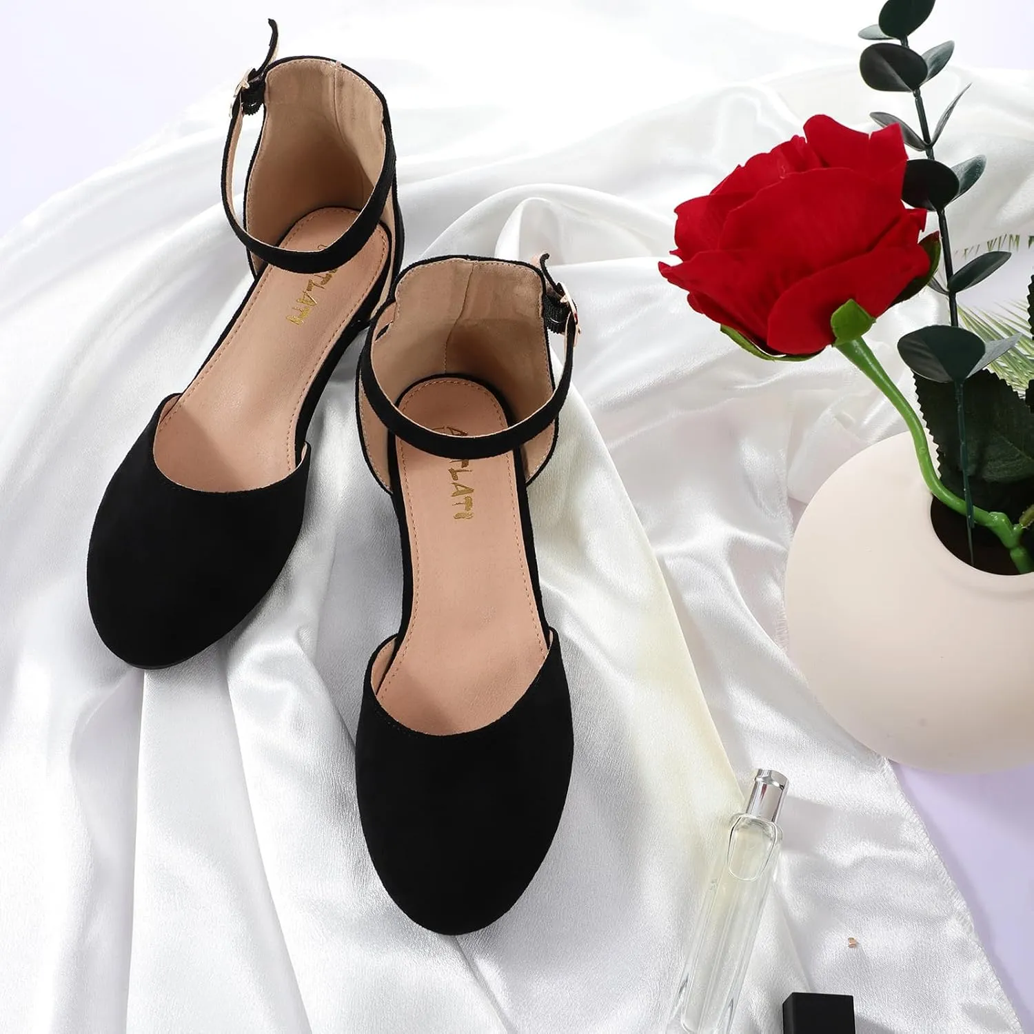 Girls Glitter Dress Shoes - Closed Toe Chunky High Heels with Ankle Strap for Weddings, Parties, and Special Occasions (Big Kid)