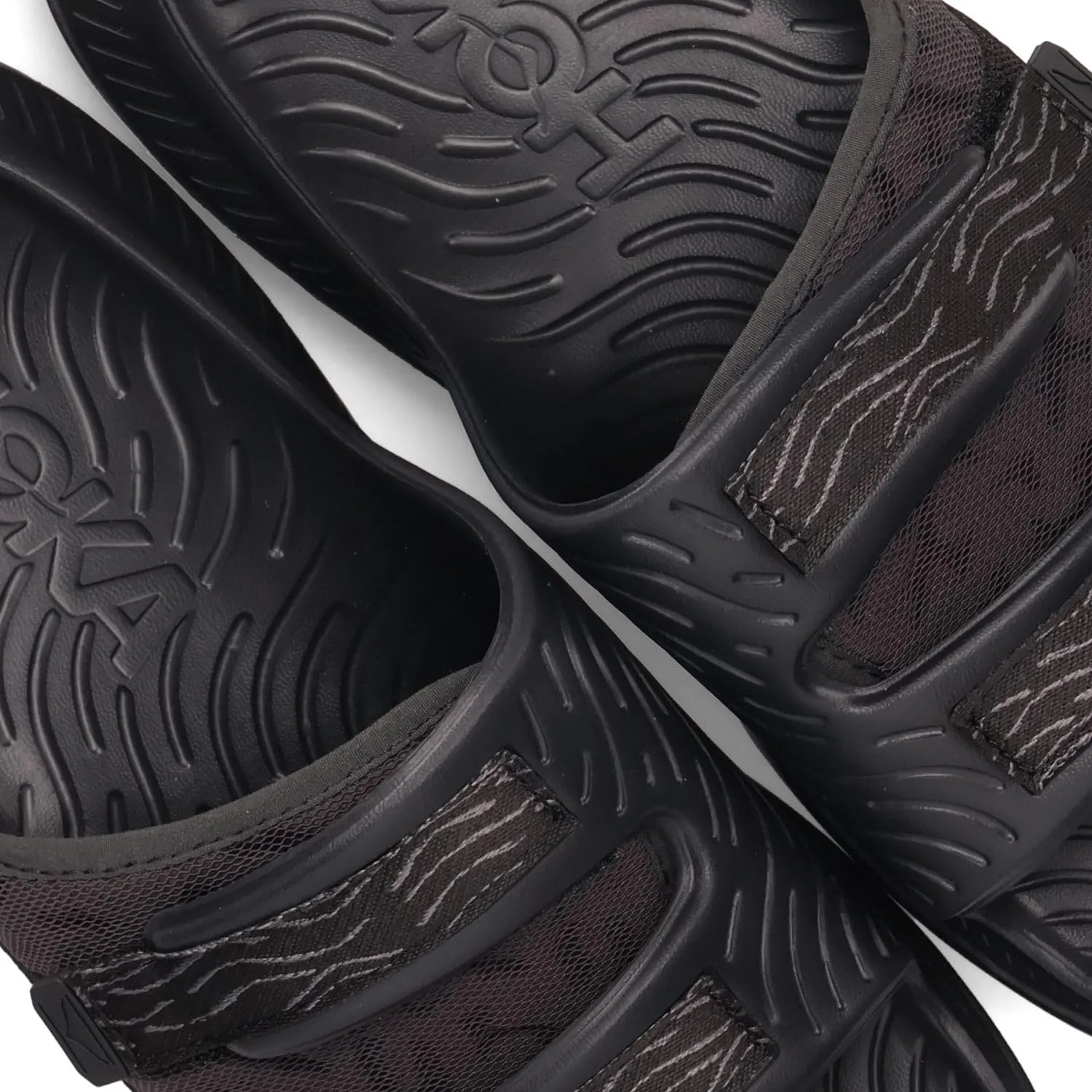 HOKA ONEONE 1134150 ORA LUXE Men's Sandals, Recovery Sandals, Thick Sole, Black, Black, Black, 28.0 cm