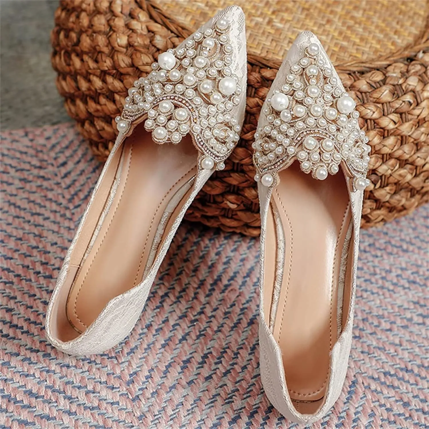 INEELUYI Women's Dress Shoes Lace Bowknot Pointed Toe Comfortable Flats Shoes Wedding Party