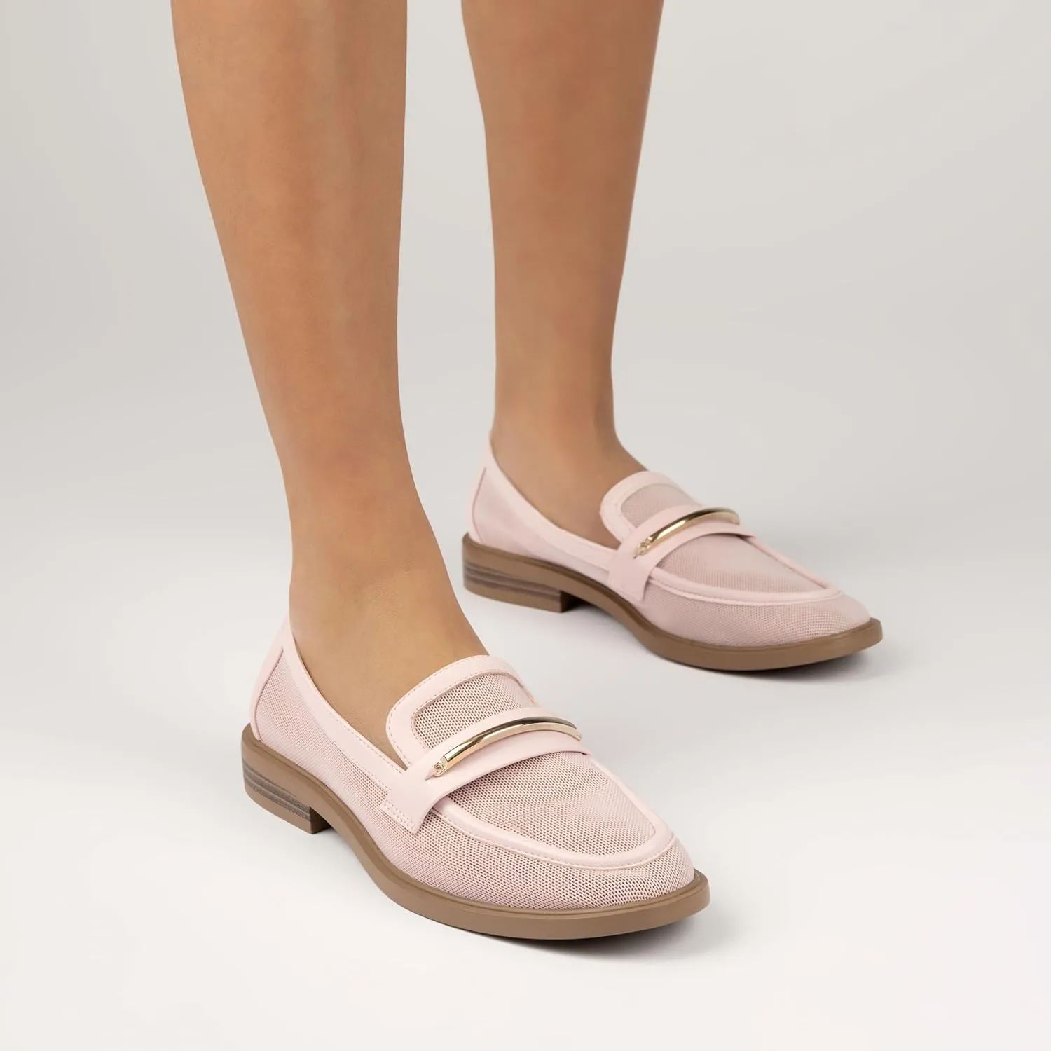 Journee Collection Women's Rainey Loafer Flat