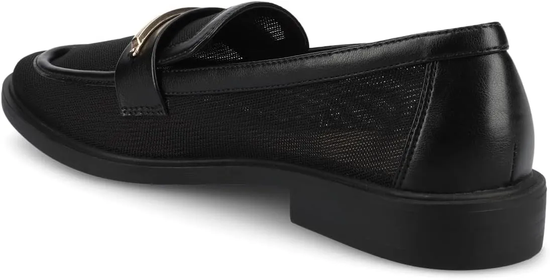 Journee Collection Women's Rainey Loafer Flat