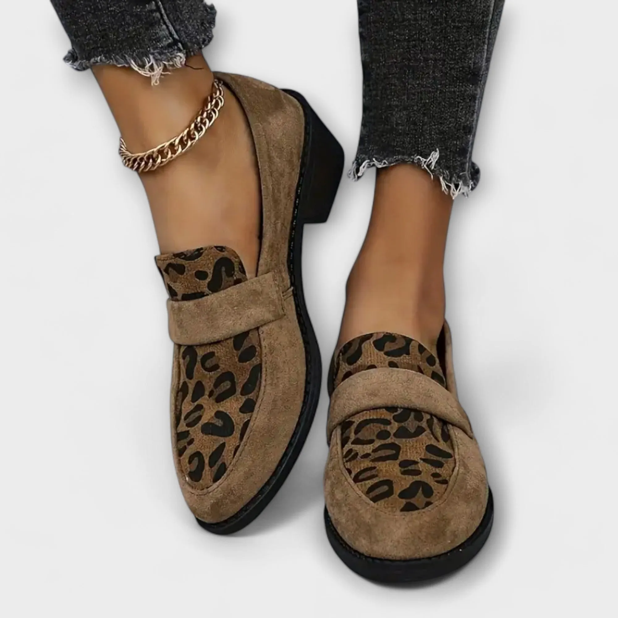 Karla | Leopard Flats