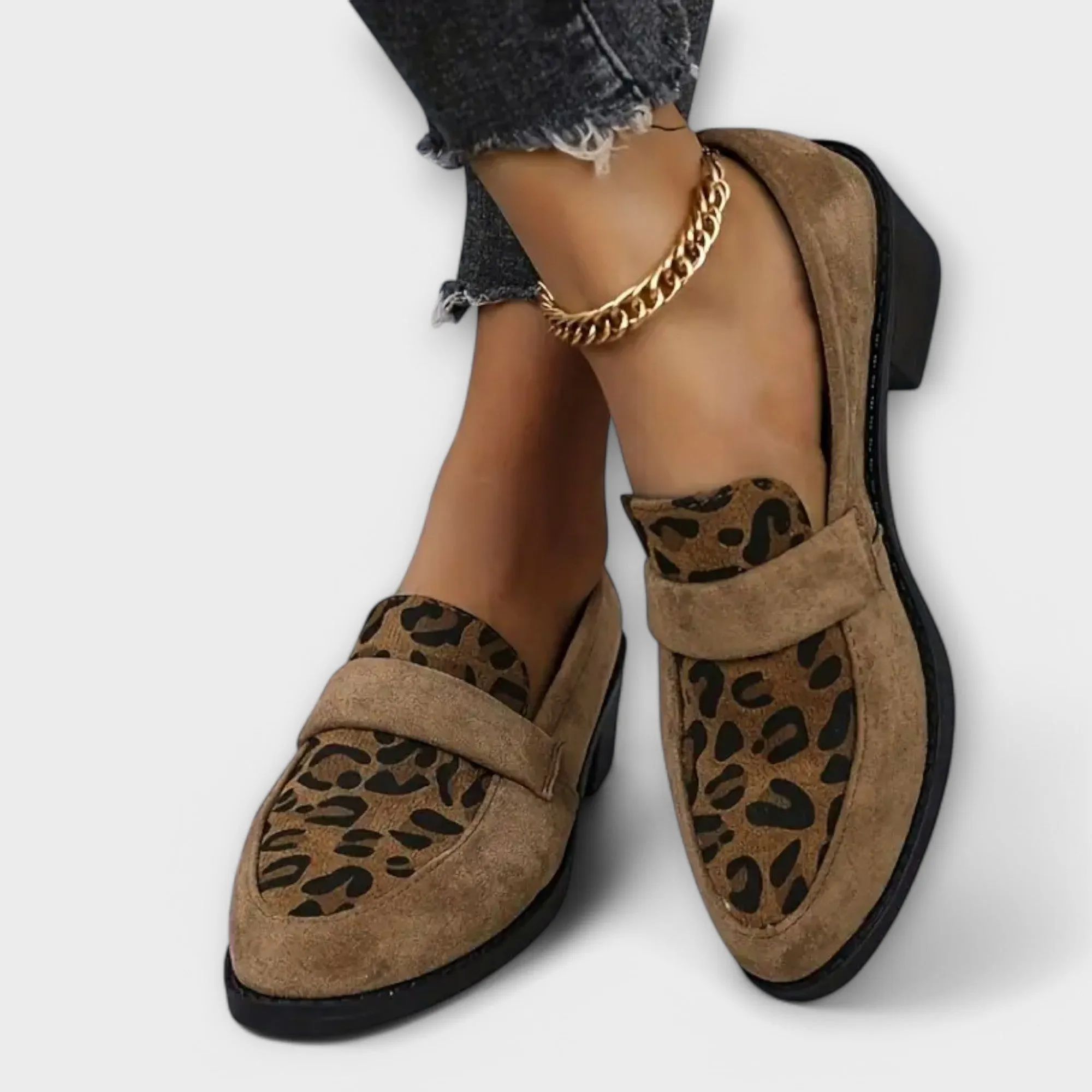 Karla | Leopard Flats