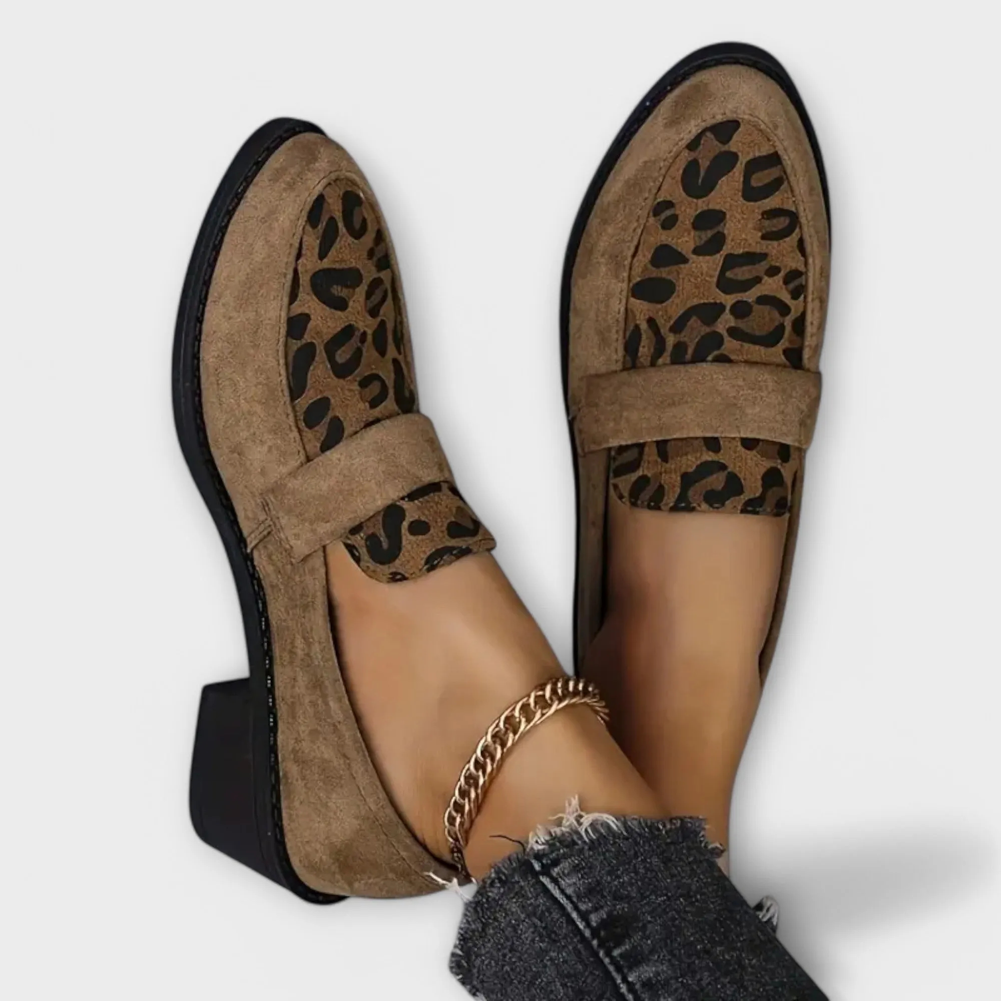 Karla | Leopard Flats