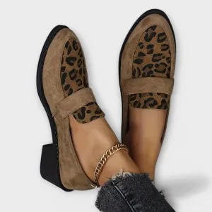 Karla | Leopard Flats