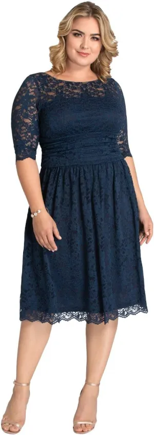 Kiyonna Women's Plus Size Scalloped Luna Lace Dress
