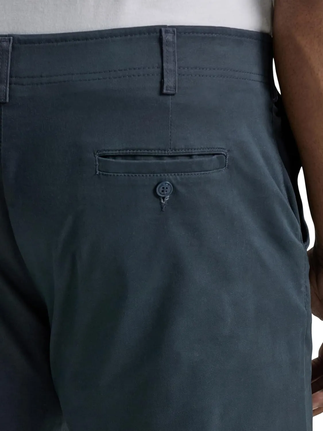 Lee Men's Big & Tall Extreme Motion Flat Front Regular Straight Pant