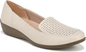 LifeStride Women's India Slip on Loafers