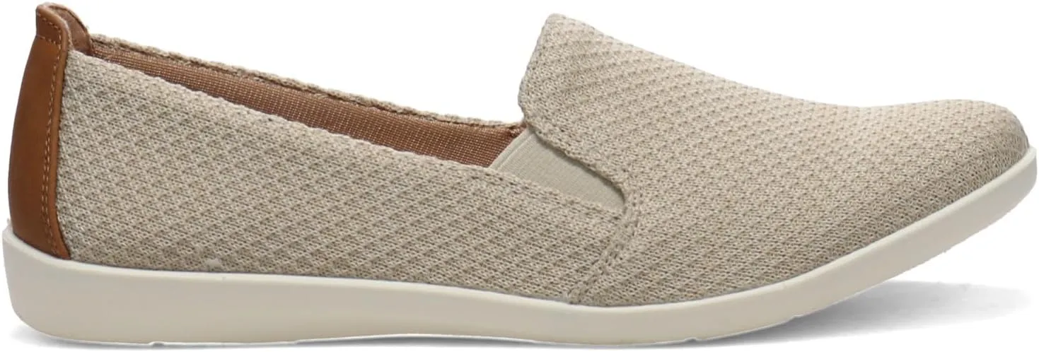 LifeStride Women's Next Level Slip-On Sneaker, Cream, 11