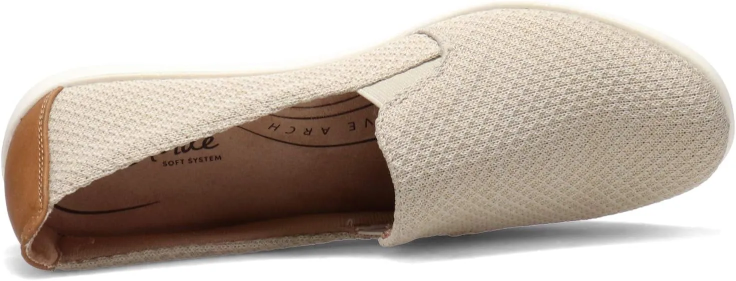 LifeStride Women's Next Level Slip-On Sneaker, Cream, 11
