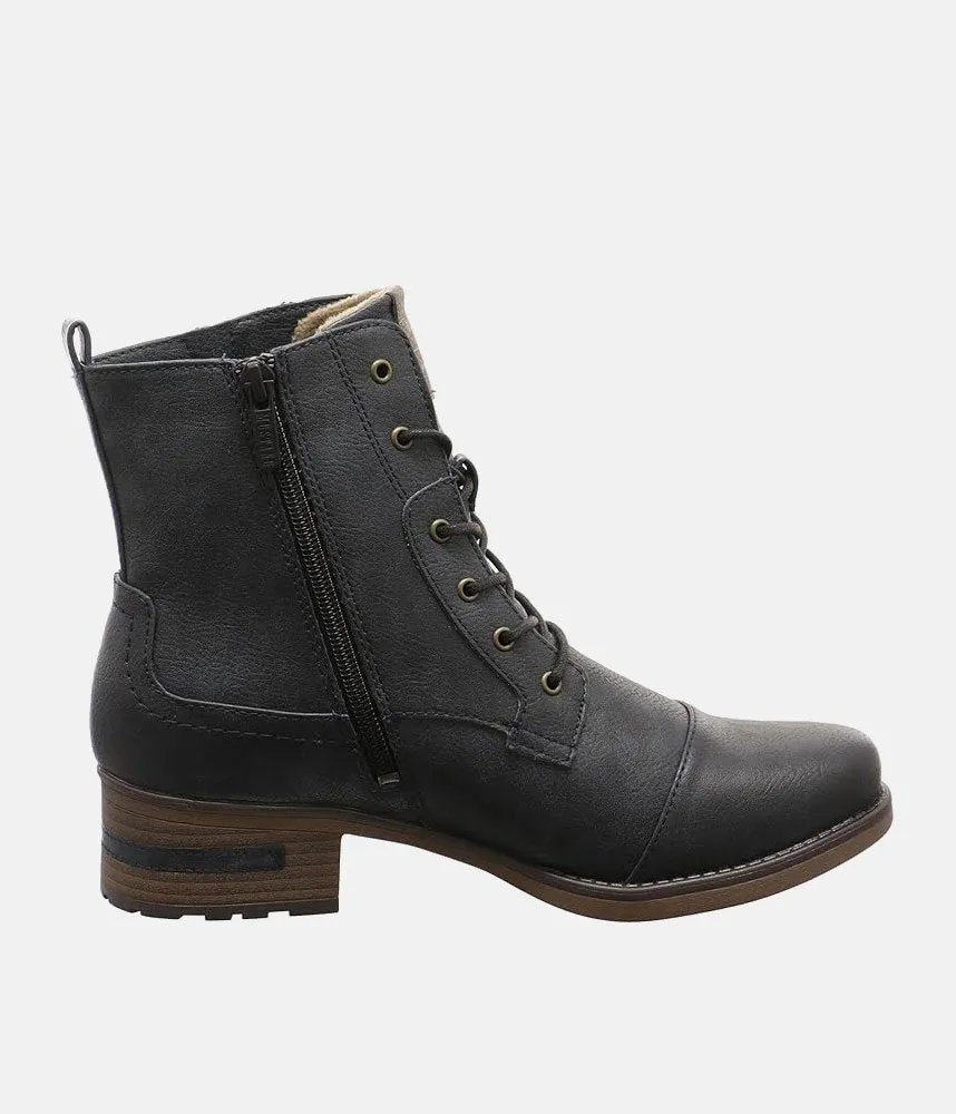 Mustang Classic Navy Lace Up Ankle Boots