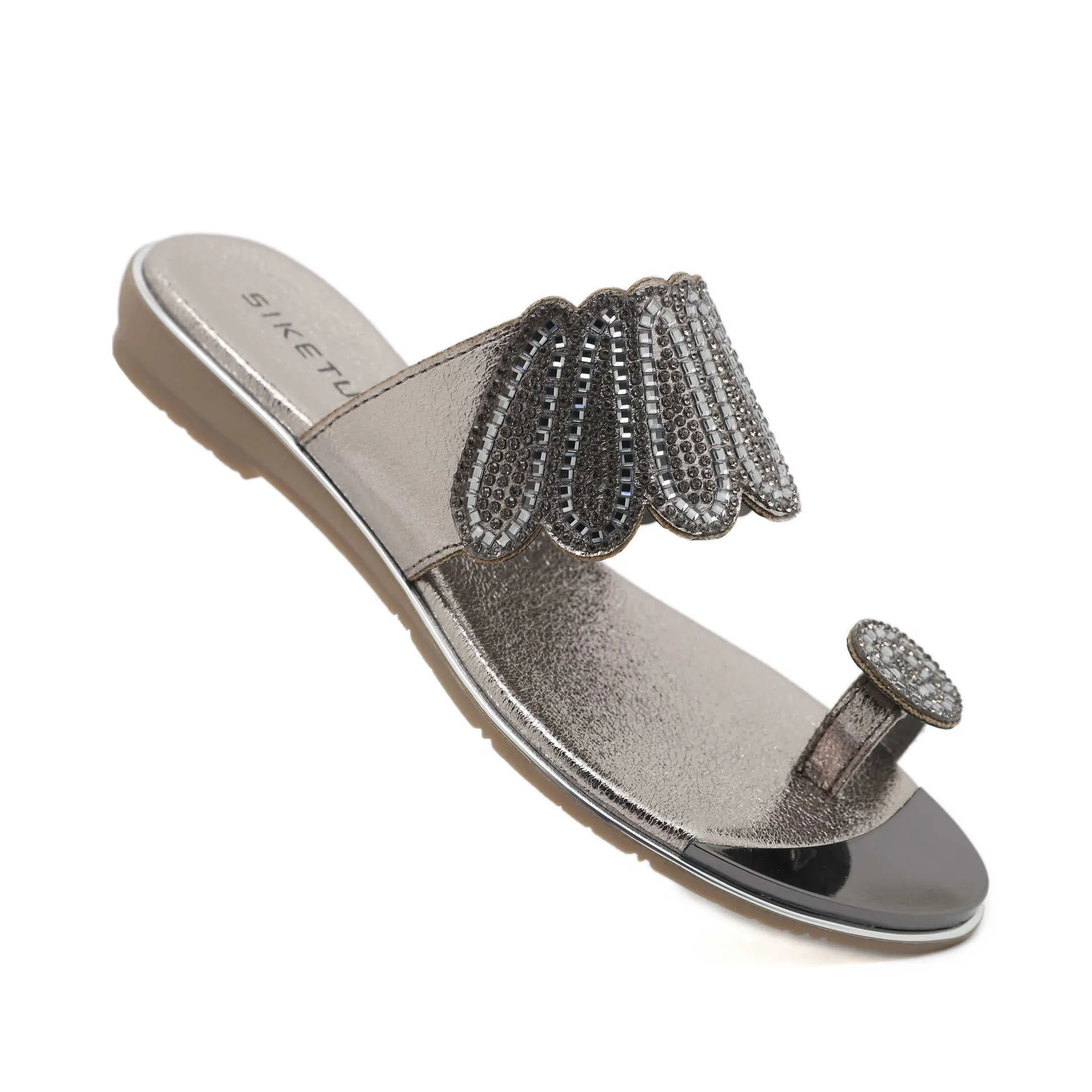 Nanccy Flat Bottom Water Diamond Comfortable Sandals