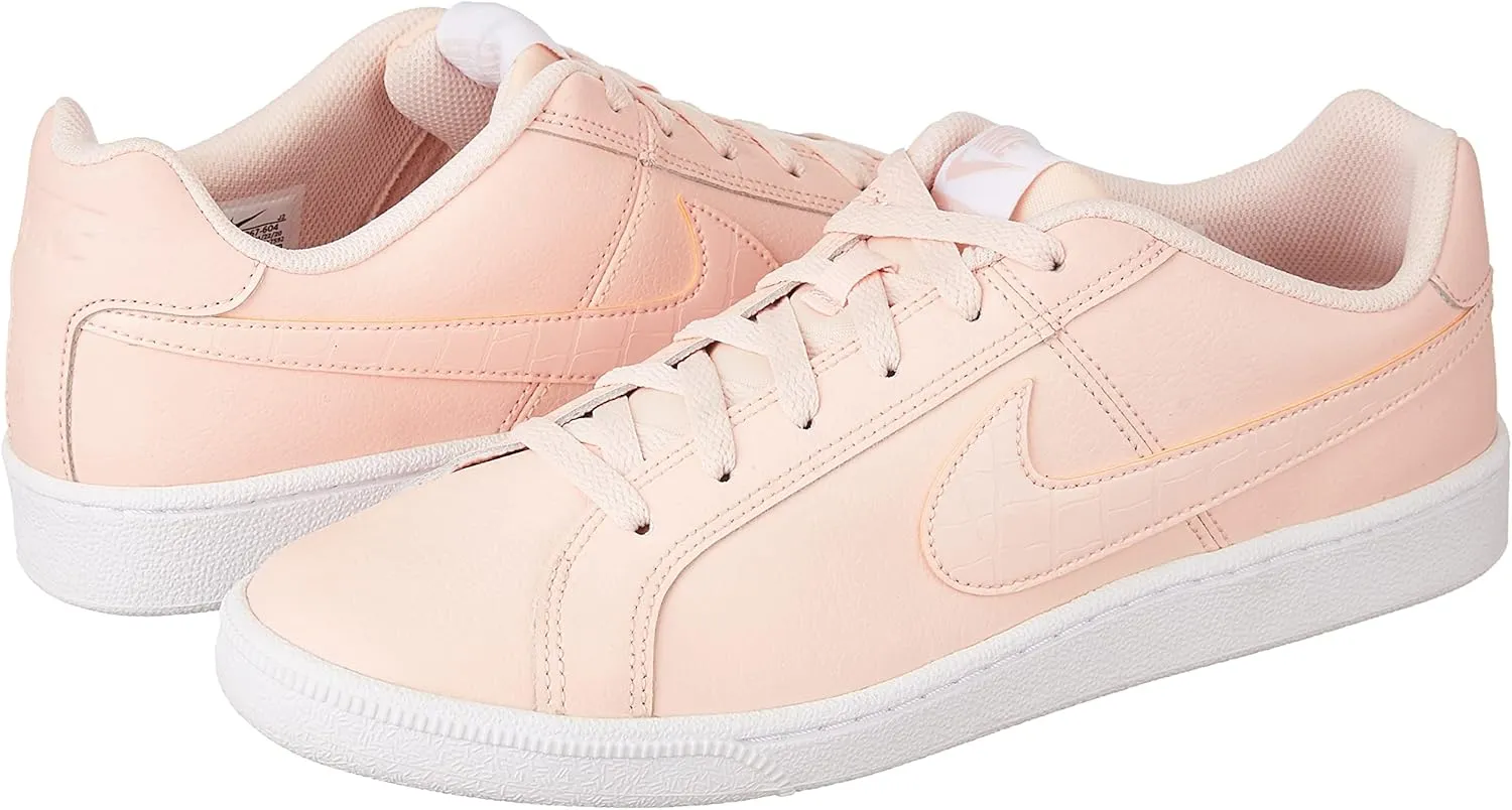 NIKE Women's Flat Sports Leisure