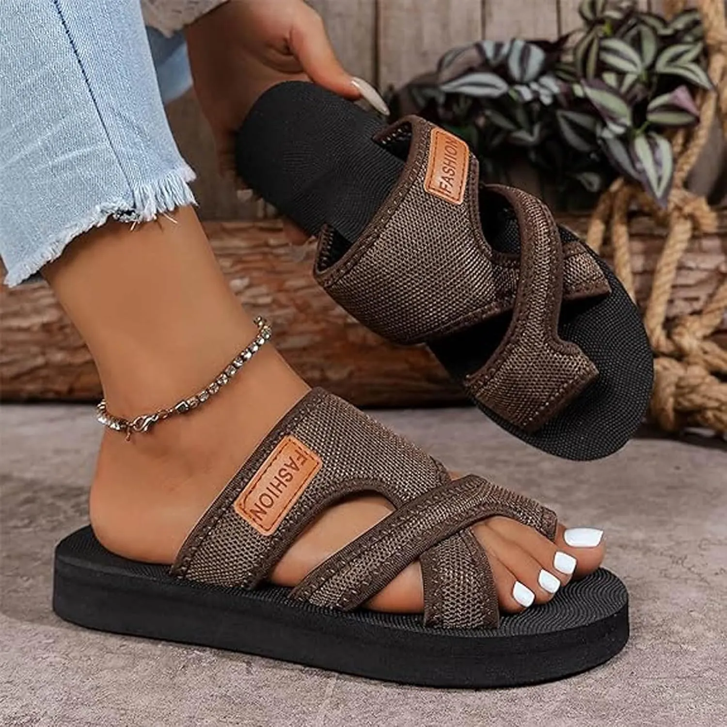 Open Toe Beach Sandals for Women Summer Breathable Hollow Mesh Slide Sandal Lightweight Versatile Flat Sandals