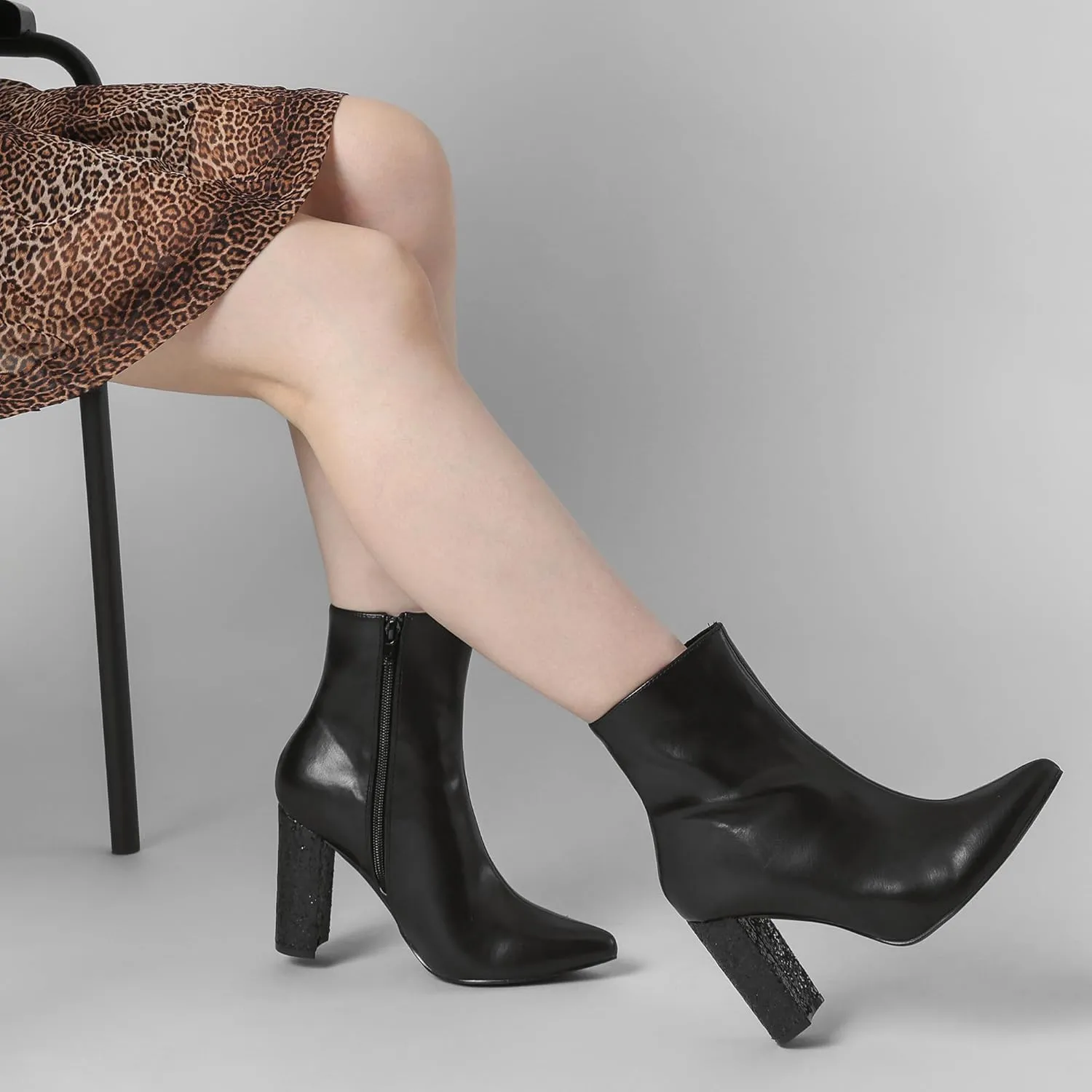 Perphy Glitter Heel Fashion Sparkly Pointy Toe Zipper Chunky Heels Ankle Boots for Women