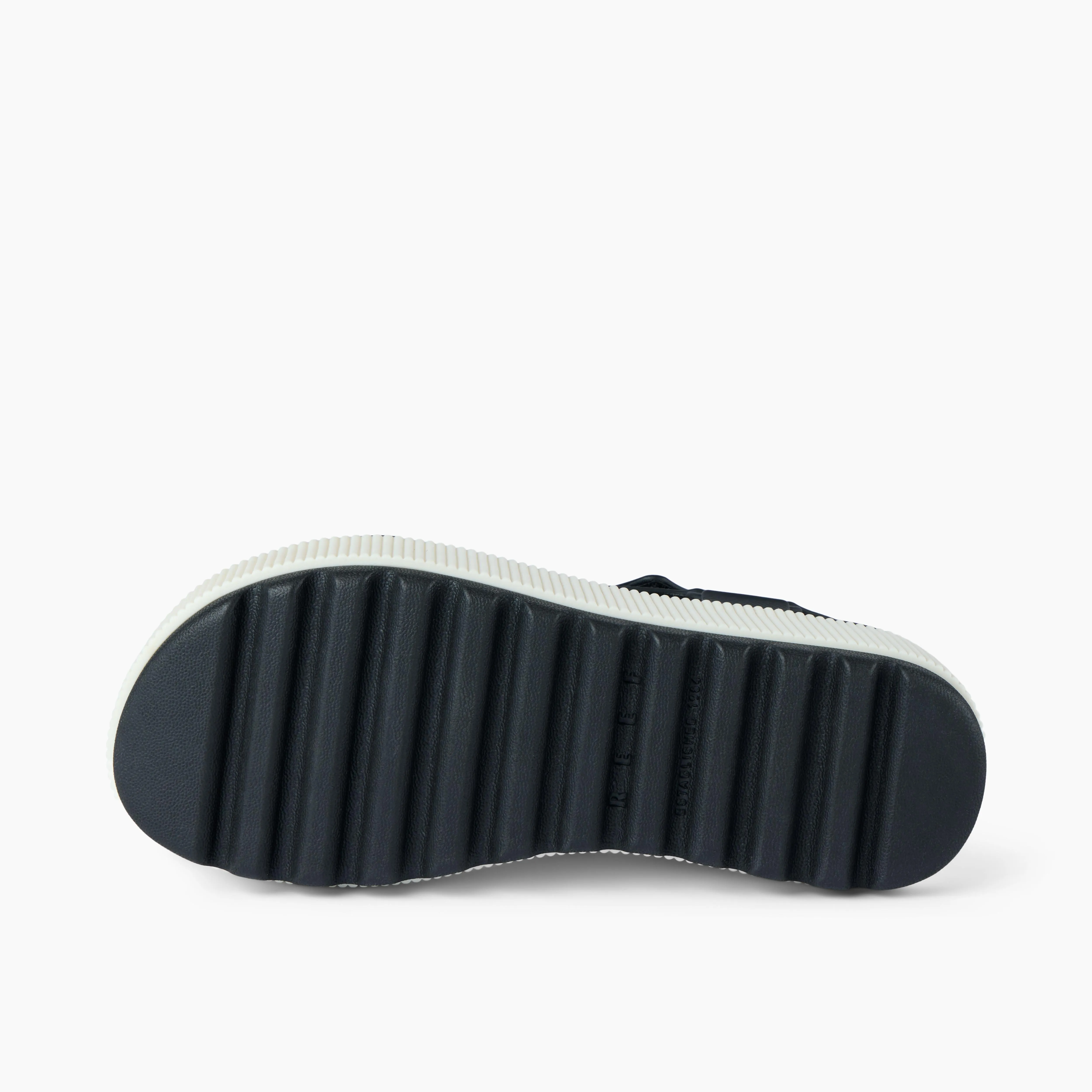 Reef  Women's Water Rem Higher Black M