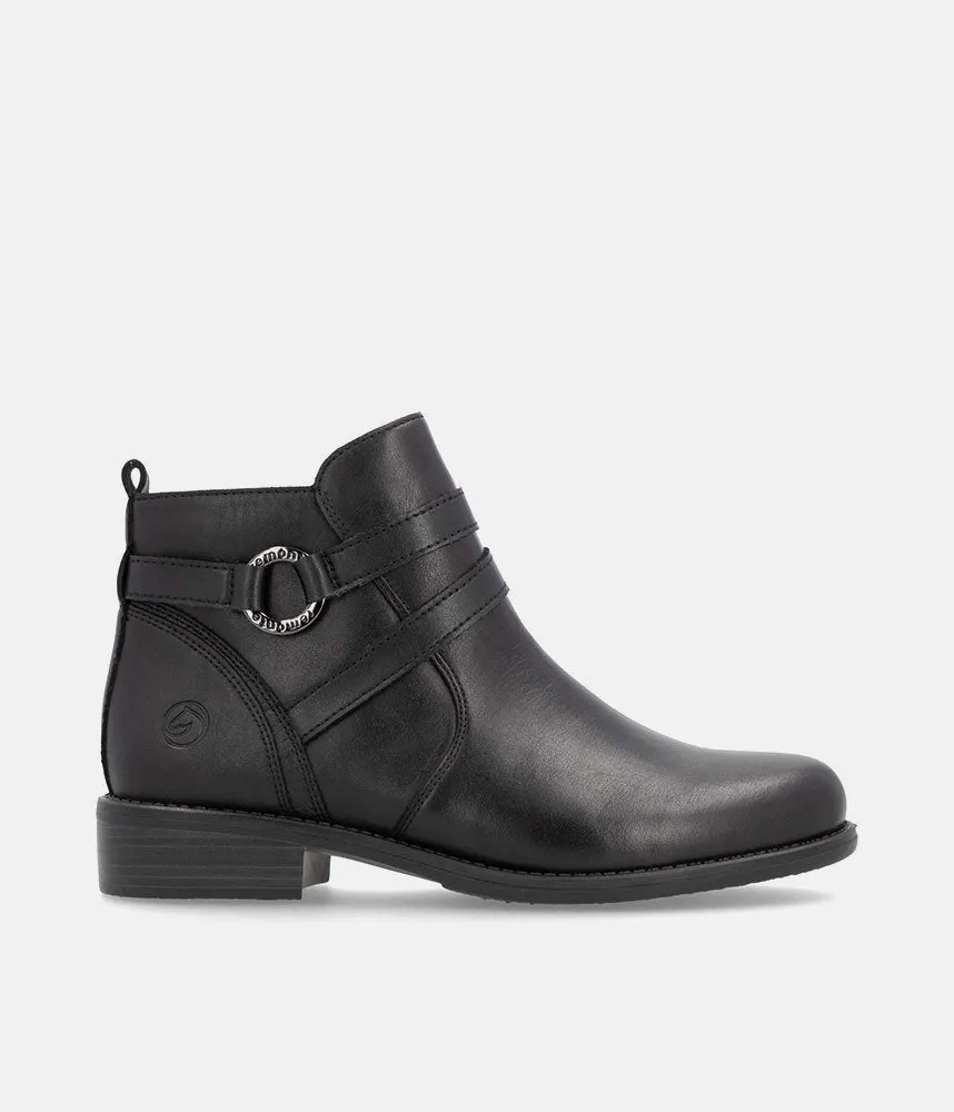 Remonte Classic Black Leather Ankle Boots