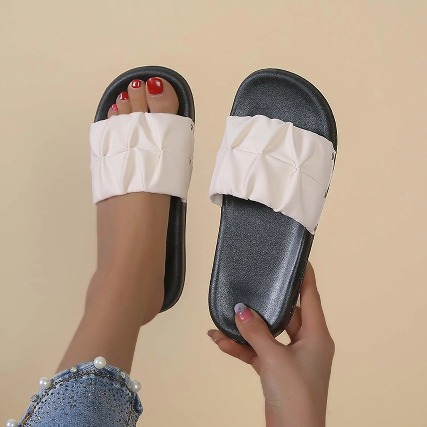 Ruched Slides Women Lightweight Flat Slip on Sandals Beach Soft Sole Slippers Comfort Dressy Slide Sandal