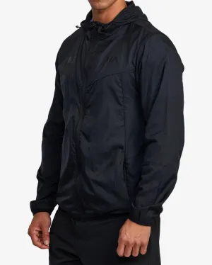 RVCA RUNNER LIGHTWEIGHT TRAINING JACKET