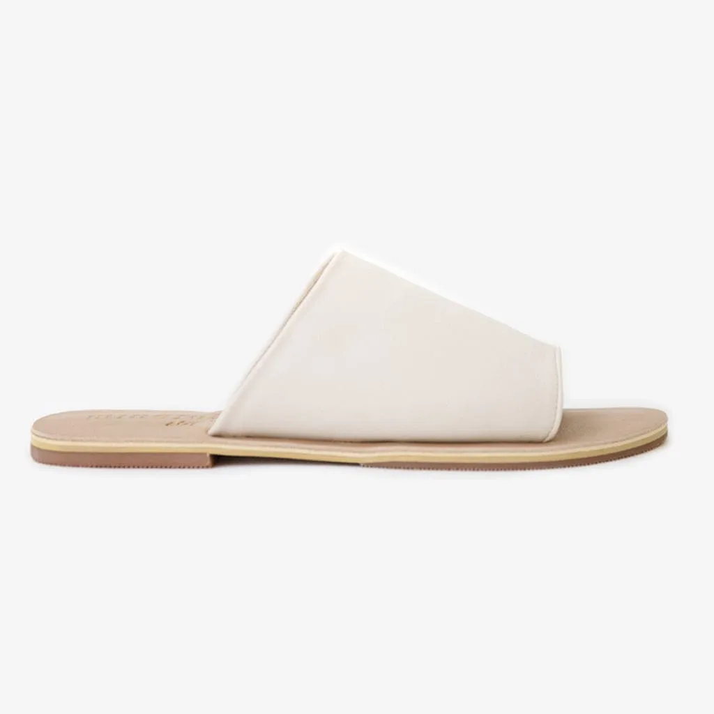 SAGE: Vegan Leather Slides fits sz: 36 | 39 | 41
