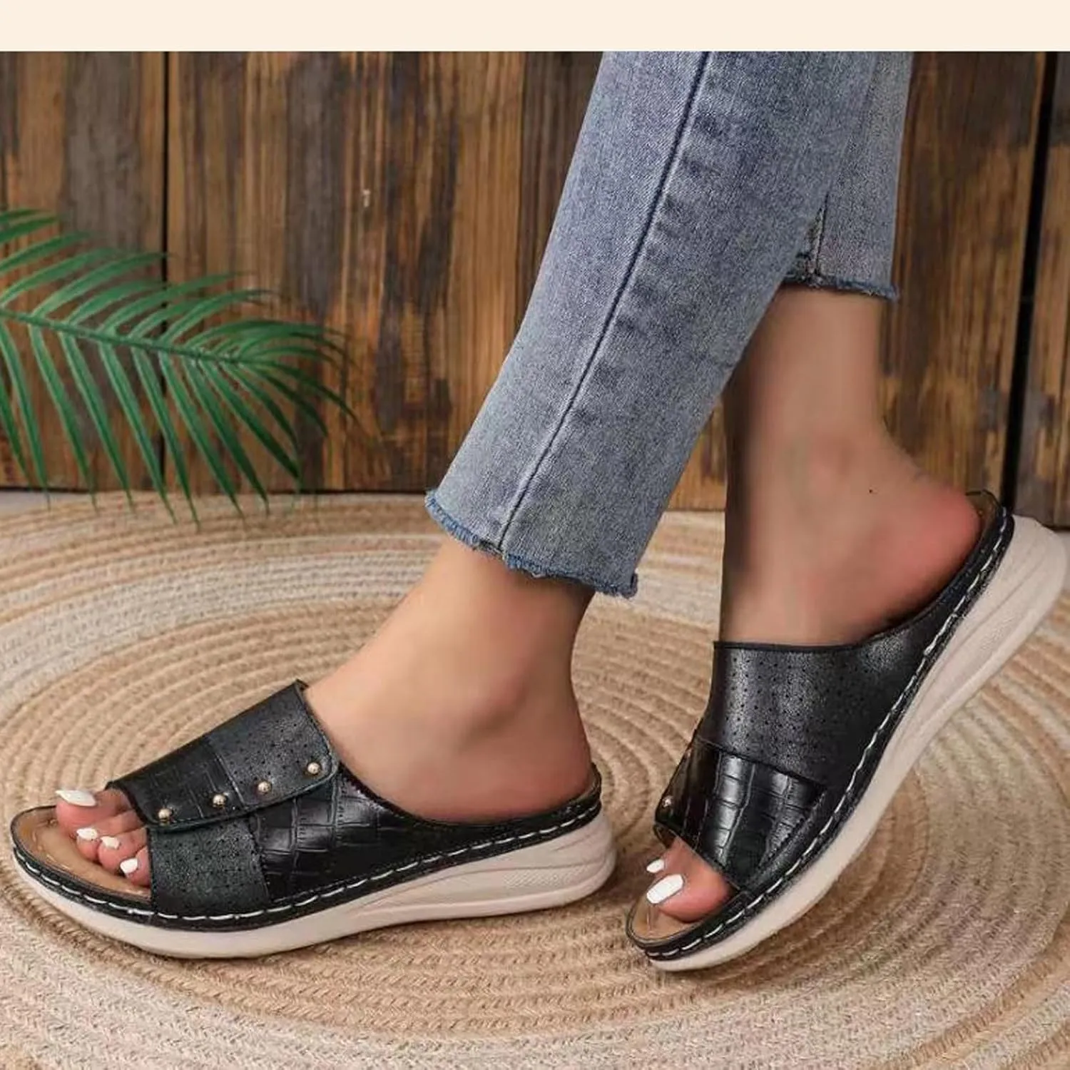 Sandals for Women Slip on Dressy Summer Walking Slides Comfort Lightweight Flat Slippers Indoor Outdoor Beach